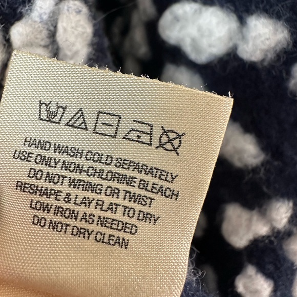 Anthropologie sleeping in snow cardigan, size large - Picture 15 of 17